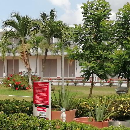 Hotel Parador Tropical Cartagena Exterior photo