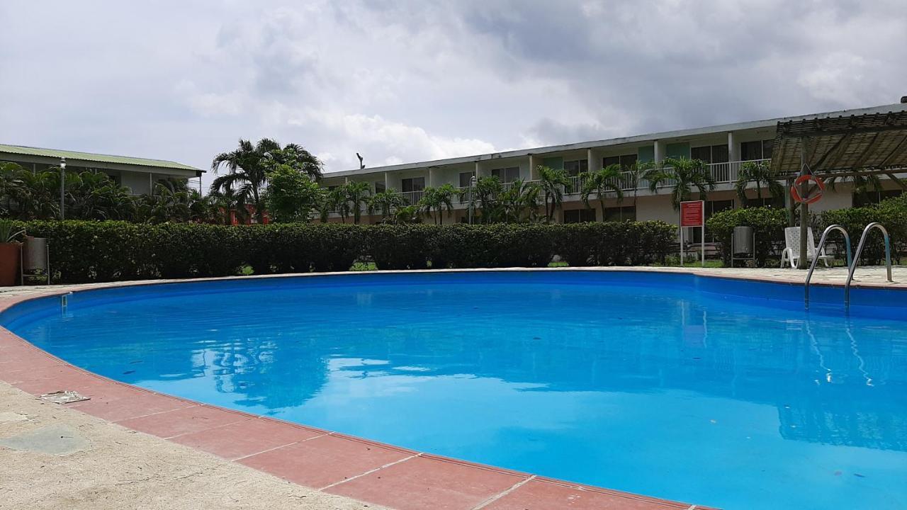 Hotel Parador Tropical Cartagena Exterior photo